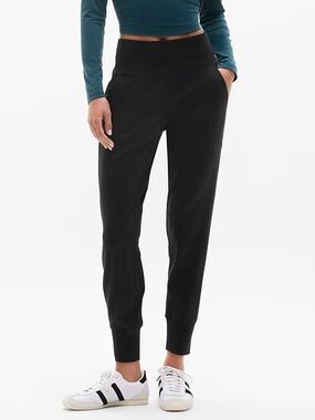 Women's Athleta Black High-Waist Jogger Pants